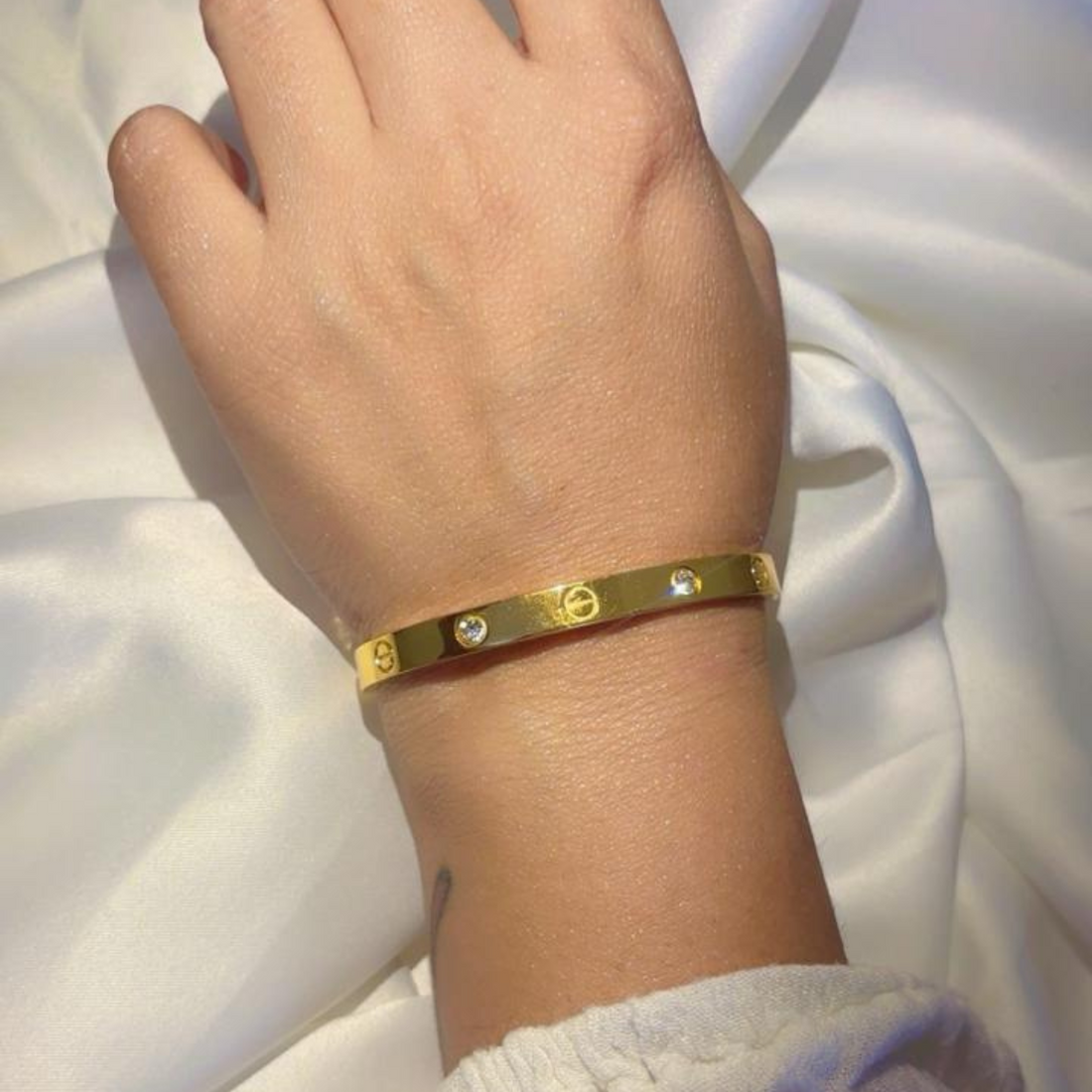 Cubic Zirconia Gold-plated Charm Bracelet